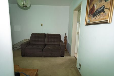 Sala de apartamento para alugar com 1 quarto, 45m² em Humaitá, Porto Alegre