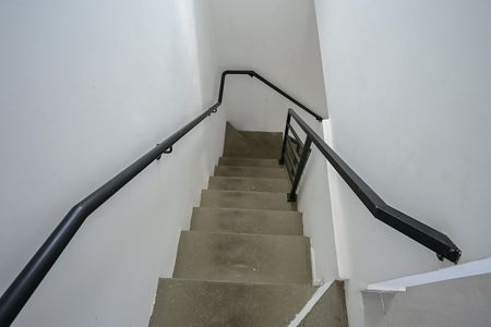 Apartamento para alugar com 39m², 1 quarto e sem vagaEscada