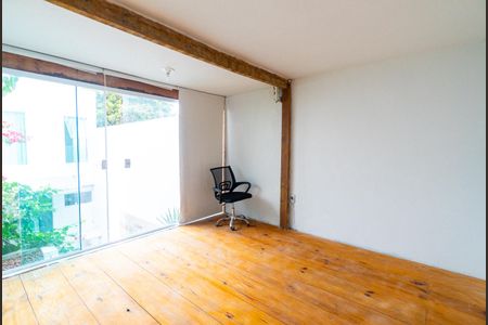 Escritório de casa para alugar com 2 quartos, 80m² em Jardim Oriental, São Paulo