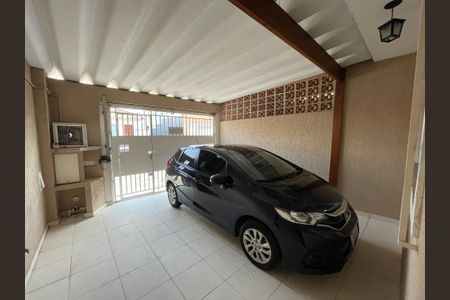 Casa à venda com 135m², 3 quartos e 4 vagasGaragem