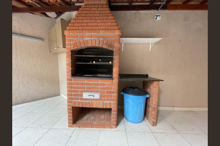 Casa à venda com 135m², 3 quartos e 4 vagasChurrasqueira