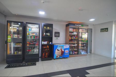 Hall de entrada de apartamento à venda com 2 quartos, 57m² em Primavera, Novo Hamburgo