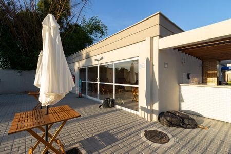 Apartamento para alugar com 47m², 2 quartos e 1 vaga Apartamento para alugar com 47m², 2 quartos e 1 vagaÁrea comum - Salão de festas