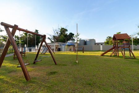 Apartamento para alugar com 47m², 2 quartos e 1 vaga Apartamento para alugar com 47m², 2 quartos e 1 vagaÁrea comum - Playground