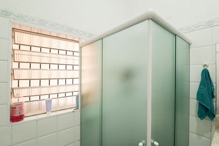 Casa à venda com 256m², 4 quartos e 3 vagas Casa à venda com 256m², 4 quartos e 3 vagasBanheiro da Suíte