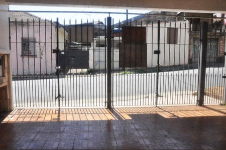 Vista da Sala de casa à venda com 4 quartos, 154m² em Jardim Mariliza, São Paulo