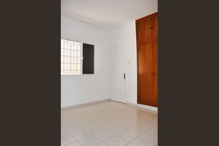 Casa à venda com 154m², 4 quartos e 2 vagasQuarto 1