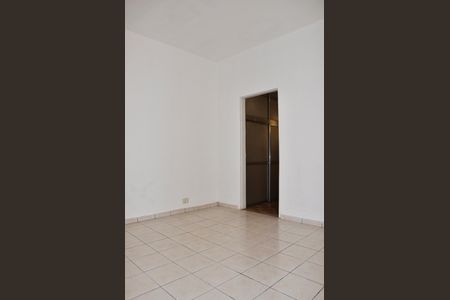 Casa à venda com 154m², 4 quartos e 2 vagasSuíte