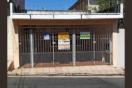 Casa à venda com 154m², 4 quartos e 2 vagasFachada 