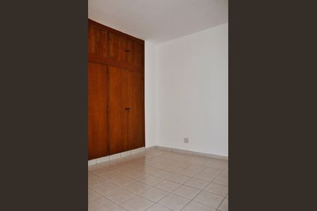 Casa à venda com 154m², 4 quartos e 2 vagasQuarto 1