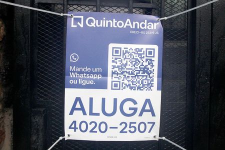 Plaquinha de apartamento para alugar com 1 quarto, 50m² em Petrópolis, Porto Alegre
