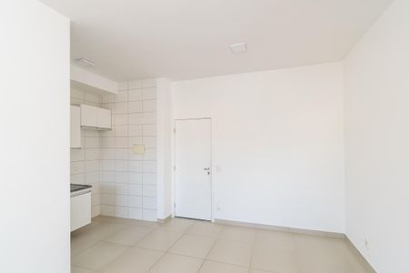 Sala de apartamento para alugar com 2 quartos, 47m² em Vila da Penha, Rio de Janeiro