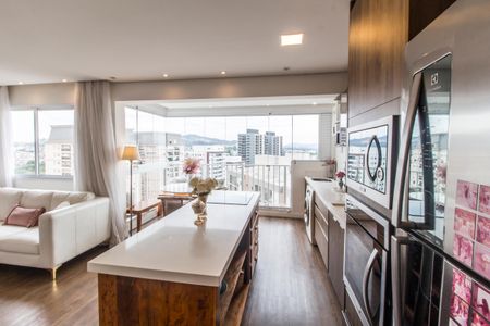 Apartamento à venda com 53m², 1 quarto e 2 vagasCozinha