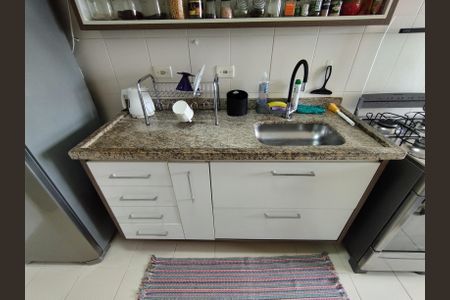 Apartamento à venda com 58m², 2 quartos e 1 vagaCozinha