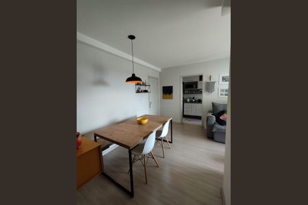Apartamento à venda com 58m², 2 quartos e 1 vagaSala