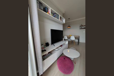 Apartamento à venda com 58m², 2 quartos e 1 vagaSala