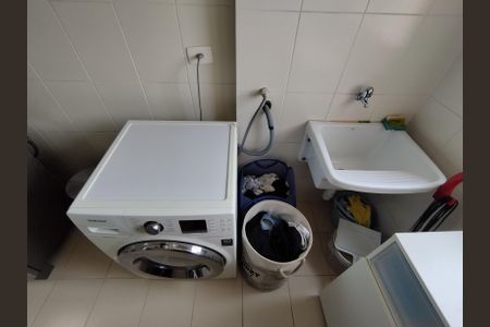 Apartamento à venda com 58m², 2 quartos e 1 vagaÁrea de Serviço