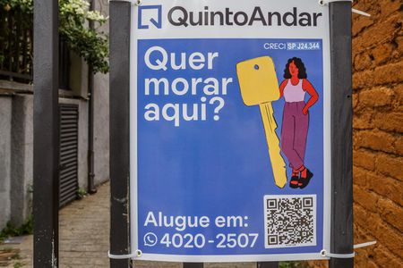 Casa à venda com 100m², 1 quarto e 1 vagaplaquinha