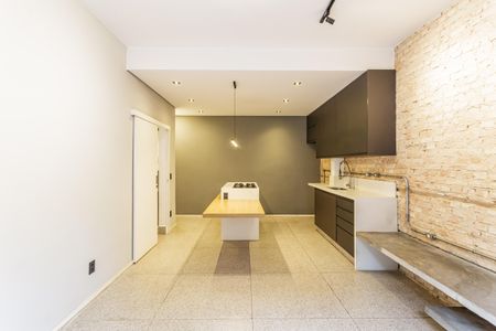 Casa à venda com 100m², 1 quarto e 1 vagaSala/Cozinha
