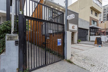 Casa à venda com 100m², 1 quarto e 1 vagaFachada