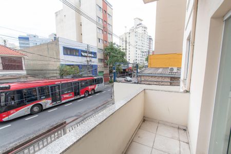 Varanda da sala de apartamento para alugar com 4 quartos, 73m² em Liberdade, São Paulo