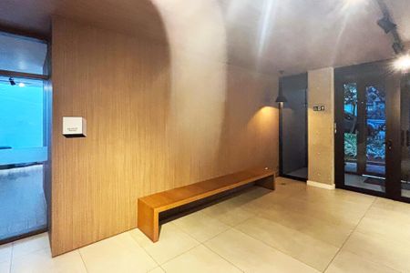 Apartamento à venda com 70m², 2 quartos e 1 vaga Apartamento à venda com 70m², 2 quartos e 1 vagahall de entrada