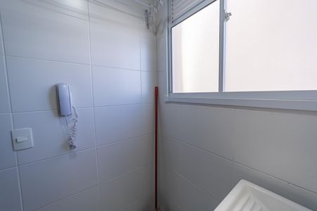 Apartamento à venda com 47m², 2 quartos e sem vaga Apartamento à venda com 47m², 2 quartos e sem vagaÁrea de serviço