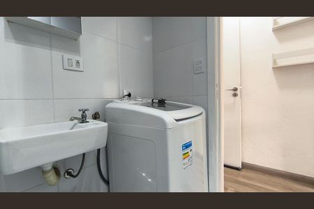 Studio para alugar com 35m², 1 quarto e sem vaga Studio para alugar com 35m², 1 quarto e sem vagaBanheiro