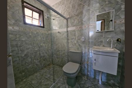 Banheiro da Suíte de casa para alugar com 2 quartos, 100m² em Nova Cidade, Nilópolis