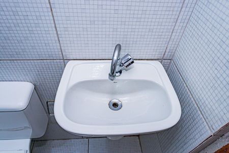 Casa para alugar com 100m², 3 quartos e 1 vaga Casa para alugar com 100m², 3 quartos e 1 vagaBanheiro suite 2