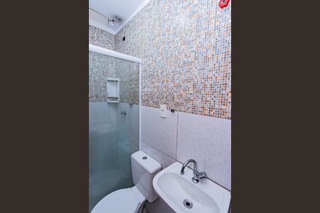 Casa para alugar com 100m², 3 quartos e 1 vaga Casa para alugar com 100m², 3 quartos e 1 vagaBanheiro suite 2