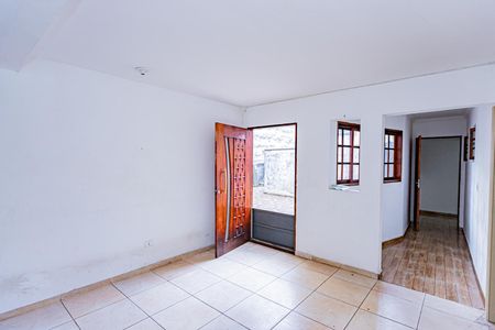 Casa para alugar com 100m², 3 quartos e 1 vaga Casa para alugar com 100m², 3 quartos e 1 vagaSala