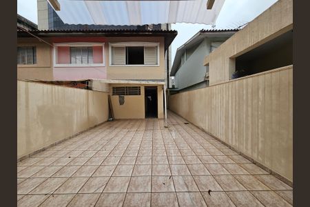 Casa para alugar com 136m², 3 quartos e 2 vagasQuintal