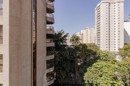 Vista da Sala de kitnet/studio à venda com 1 quarto, 30m² em Moema, São Paulo