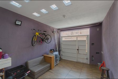 Casa à venda com 145m², 3 quartos e 1 vagaGaragem