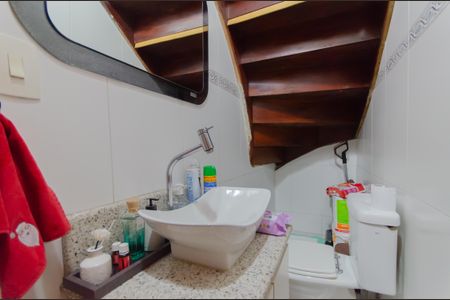 Casa à venda com 145m², 3 quartos e 1 vagaLavabo