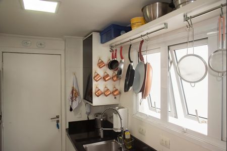 Apartamento à venda com 153m², 2 quartos e 3 vagasCozinha