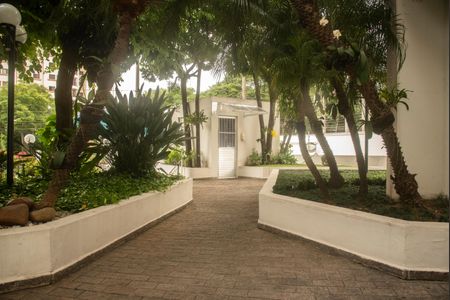 Apartamento à venda com 153m², 2 quartos e 3 vagasHall de entrada