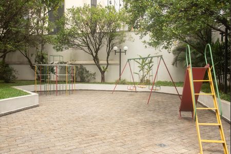 Apartamento à venda com 153m², 2 quartos e 3 vagasÁrea comum - Playground