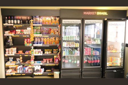 Apartamento à venda com 35m², 2 quartos e sem vagaMercado