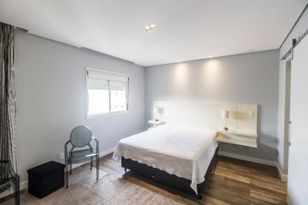 Apartamento para alugar com 140m², 3 quartos e 2 vagasSuíte 1