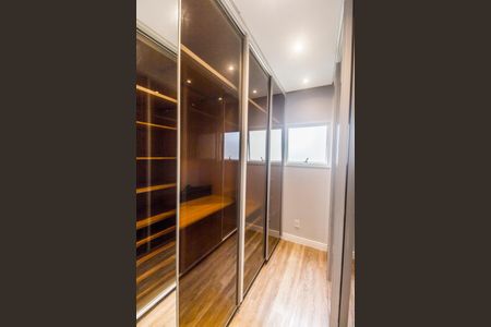 Apartamento para alugar com 140m², 3 quartos e 2 vagasCloset da suíte