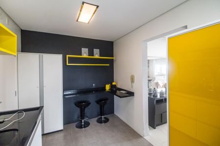 Apartamento para alugar com 140m², 3 quartos e 2 vagasCozinha