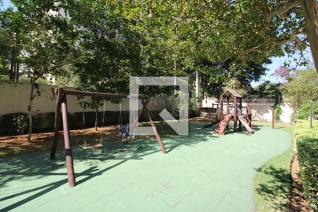 Apartamento à venda com 92m², 3 quartos e 2 vagas Apartamento à venda com 92m², 3 quartos e 2 vagasÁrea comum - Playground