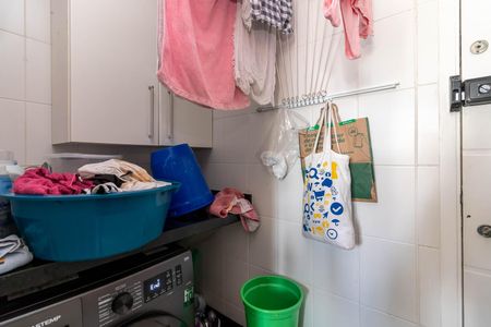 Apartamento à venda com 92m², 3 quartos e 2 vagas Apartamento à venda com 92m², 3 quartos e 2 vagasÁrea de Serviço