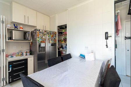 Apartamento à venda com 92m², 3 quartos e 2 vagas Apartamento à venda com 92m², 3 quartos e 2 vagasCozinha