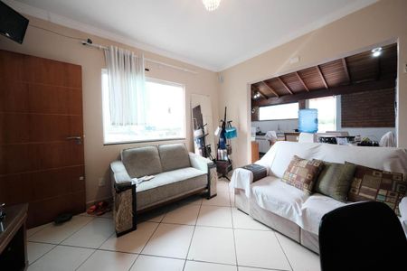 Casa à venda com 260m², 5 quartos e 1 vagaSala/Cozinha