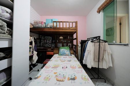 Casa à venda com 260m², 5 quartos e 1 vagaQuarto 2