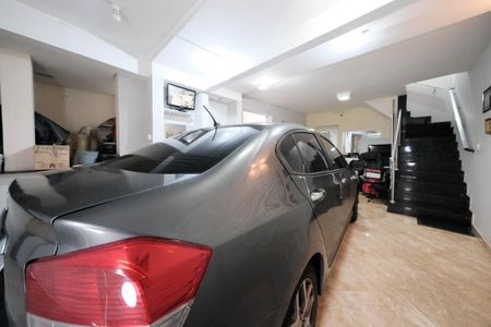 Casa à venda com 260m², 5 quartos e 1 vagaGaragem