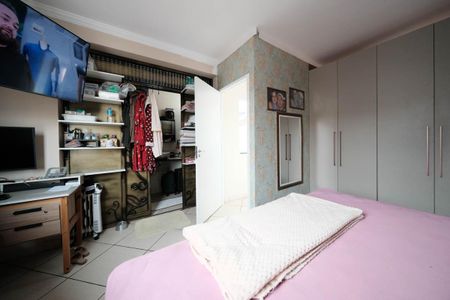 Casa à venda com 260m², 5 quartos e 1 vagaSuíte